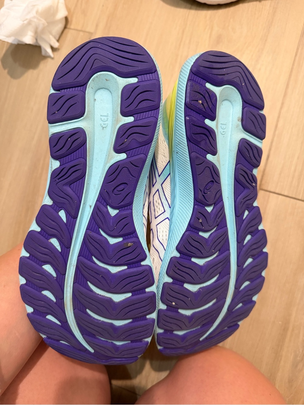 ASICS White Running Shoes with Purple Accents and Yellow Laces - Picture 3 of 4